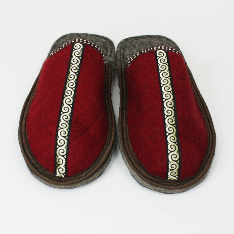 Тапочки с открытым задником с носком красные