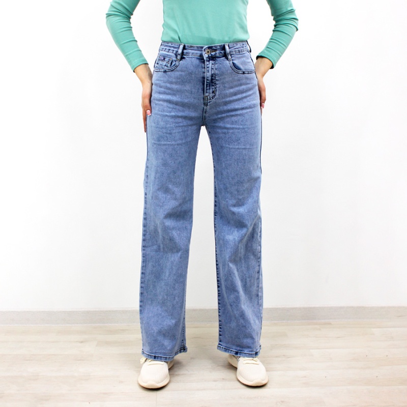 Джинсы женские голубые 2